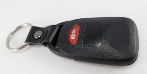 брелок сигнализации Hyundai с красной кнопкой